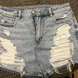 American Eagle Mom shorts- size 8